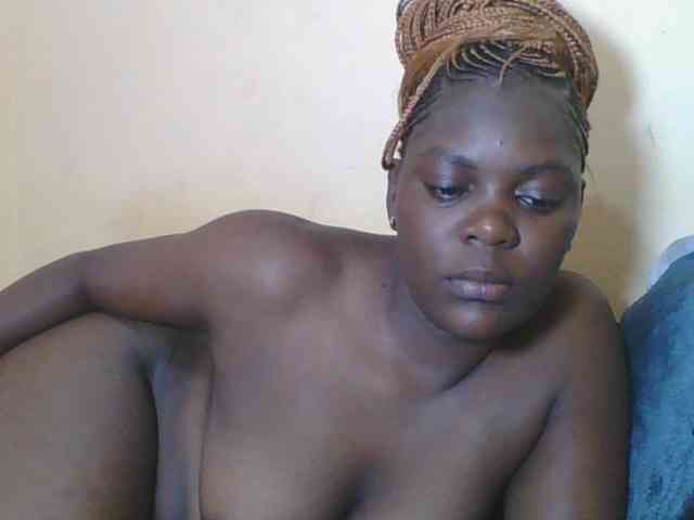 Sweetdarkskin webcam