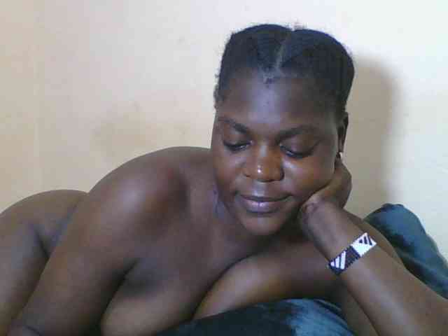 Sweetdarkskin webcam