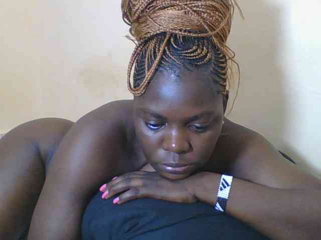 Sweetdarkskin webcam