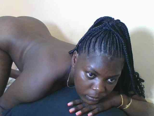 Sweetdarkskin webcam