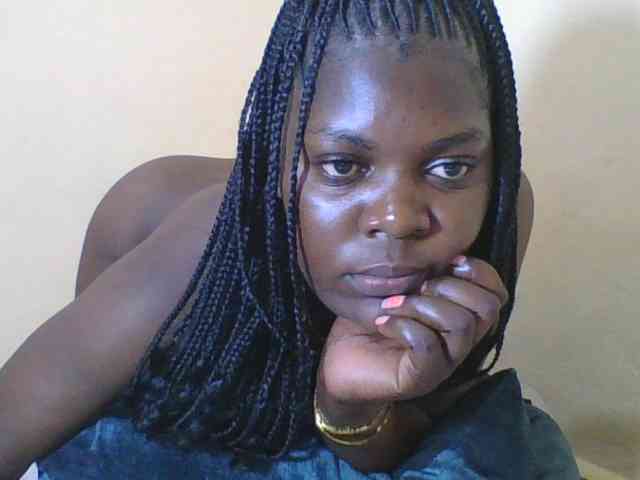 Sweetdarkskin webcam