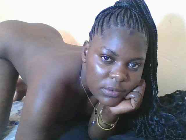 Sweetdarkskin webcam