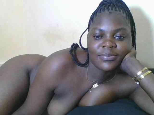 Sweetdarkskin webcam