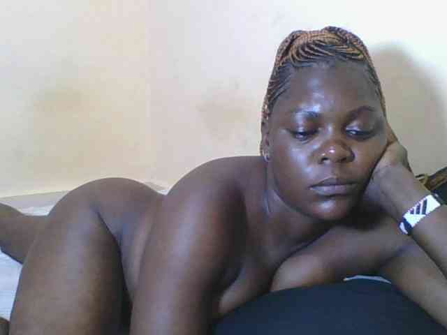 Sweetdarkskin webcam