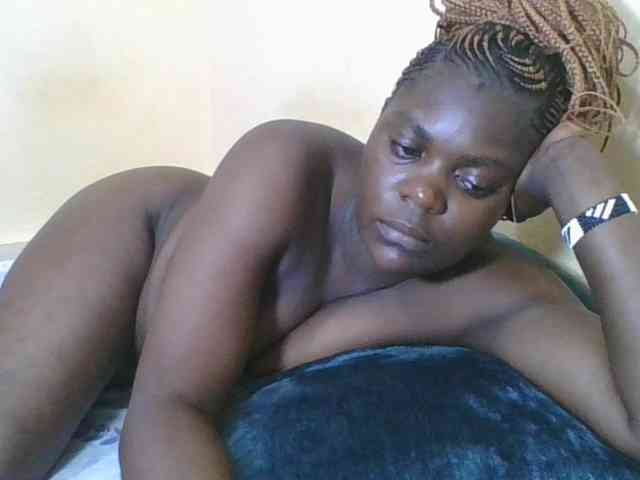 Sweetdarkskin webcam