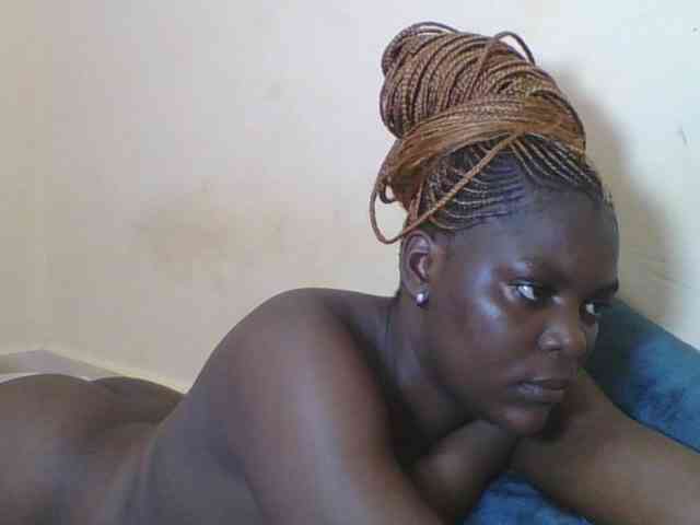 Sweetdarkskin webcam