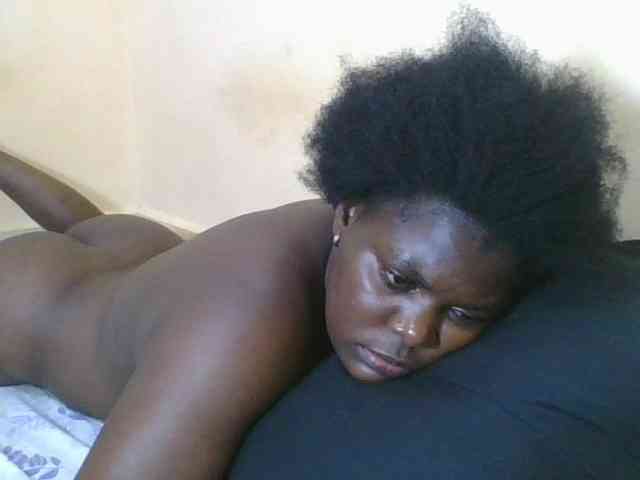 Sweetdarkskin webcam