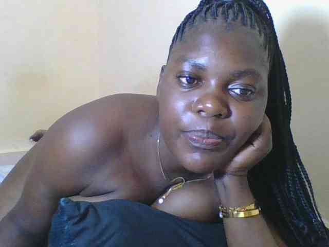 Sweetdarkskin webcam