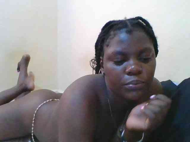 Sweetdarkskin webcam