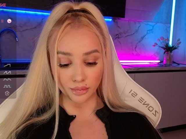 In-your-fucking-mind xxx