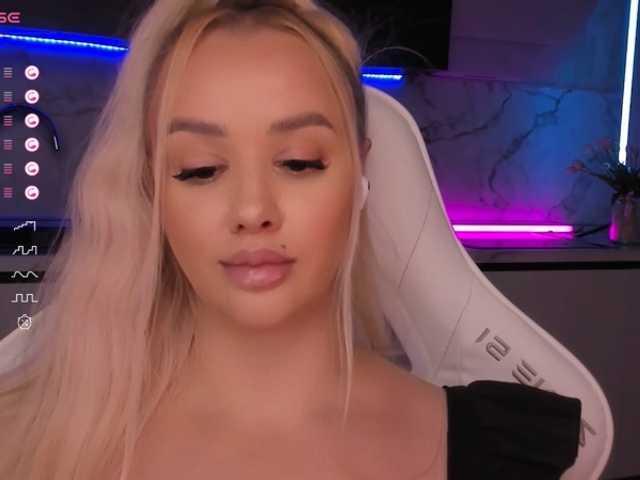 In-your-fucking-mind chat room