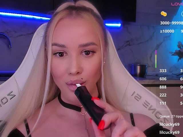 In-your-fucking-mind's BongaCams show and profile