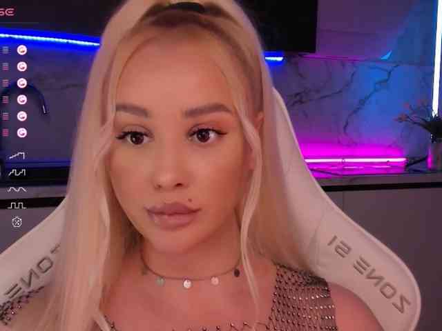 In-your-fucking-mind webcam