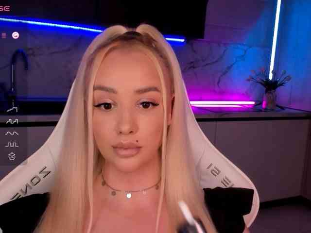 In-your-fucking-mind webcam