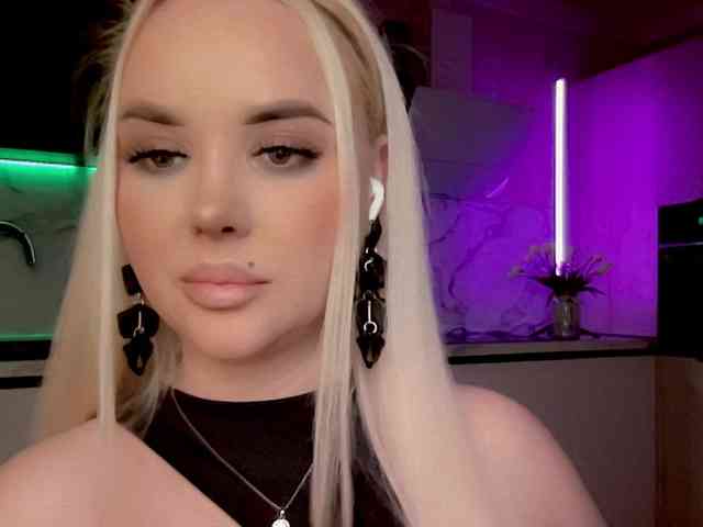 In-your-fucking-mind webcam