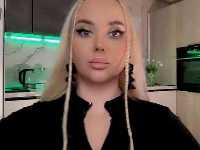 online cam show In-your-fucking-mind