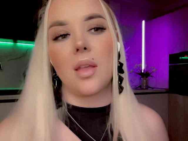 In-your-fucking-mind webcam