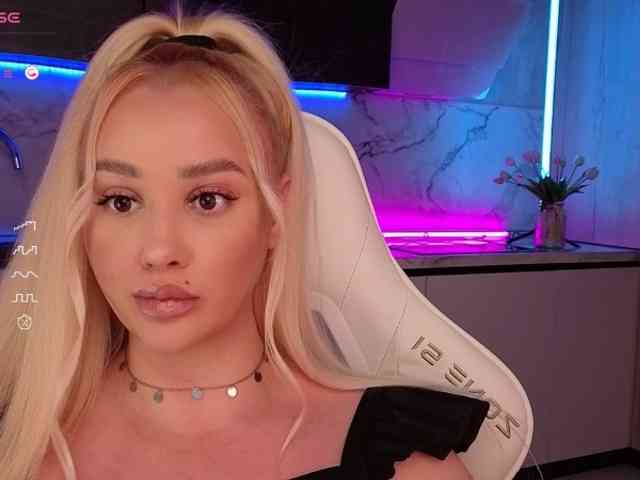 In-your-fucking-mind webcam