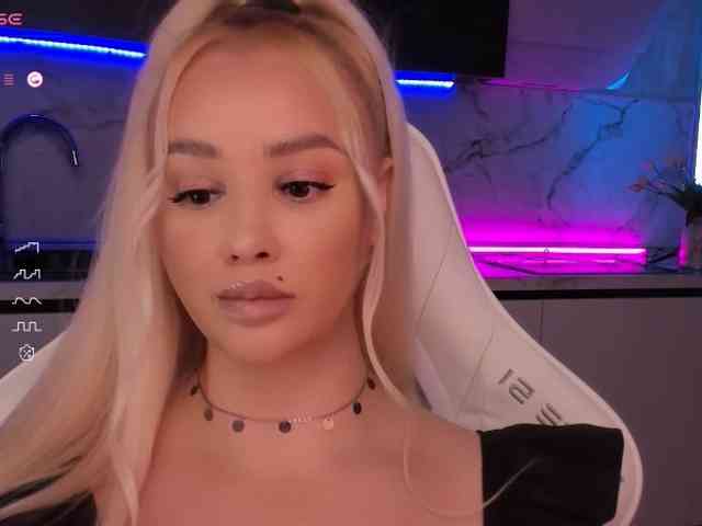 In-your-fucking-mind webcam