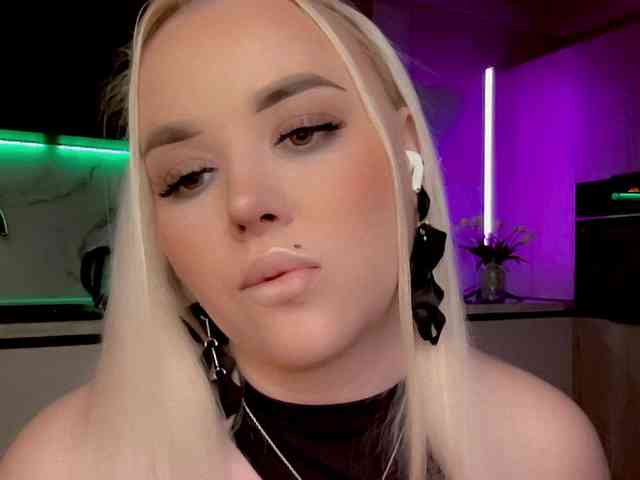 In-your-fucking-mind webcam