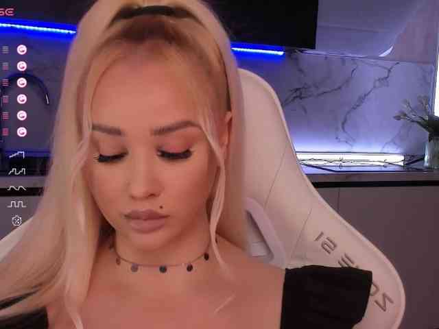 In-your-fucking-mind webcam