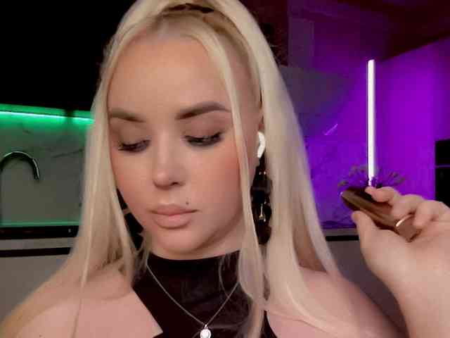In-your-fucking-mind webcam