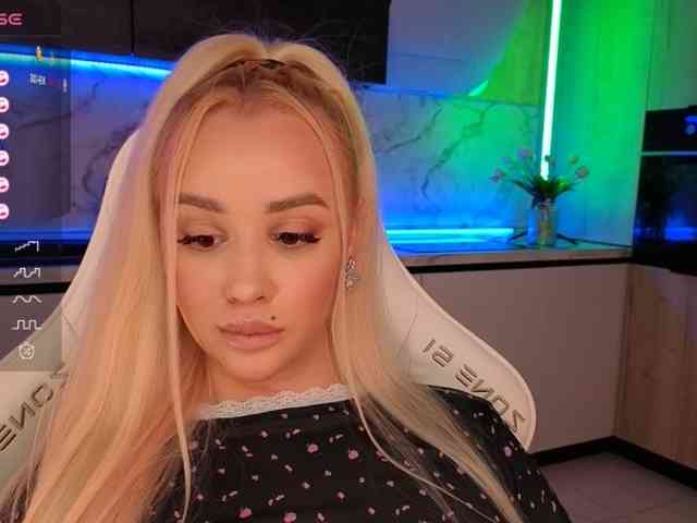 In-your-fucking-mind webcam