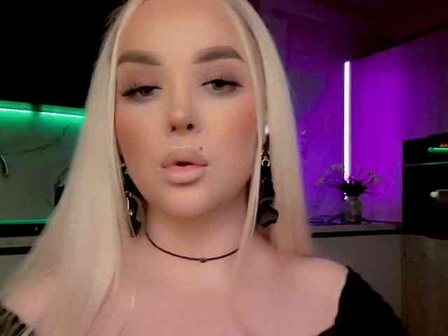 live amateur chat In-your-fucking-mind