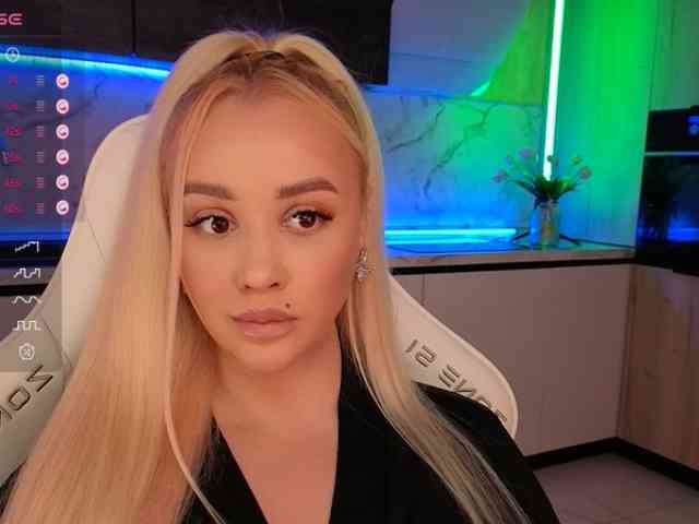 In-your-fucking-mind webcam