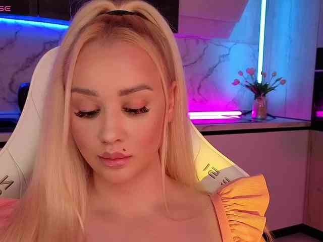 In-your-fucking-... Live Webcam on BongaCams
