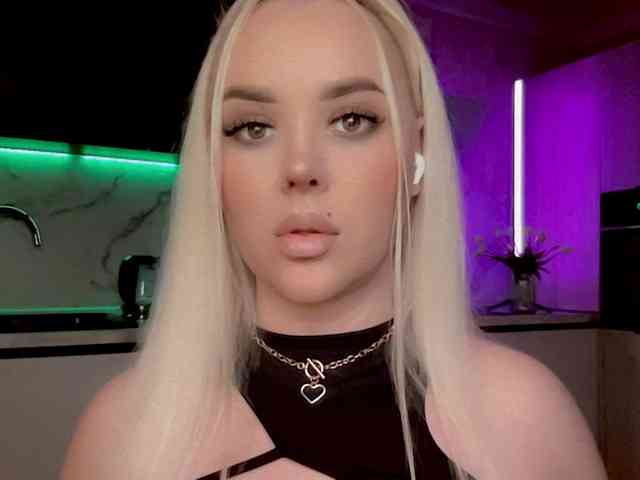 In-your-fucking-mind webcam