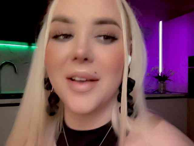 In-your-fucking-mind webcam