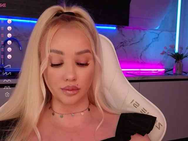 In-your-fucking-mind webcam