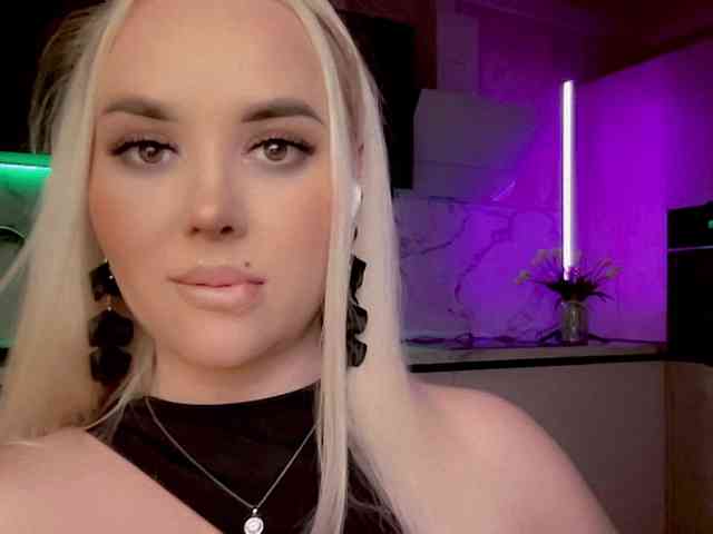 sexy chat room In-your-fucking-mind