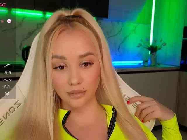 In-your-fucking-mind webcam