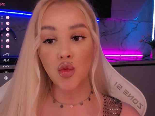 In-your-fucking-mind webcam