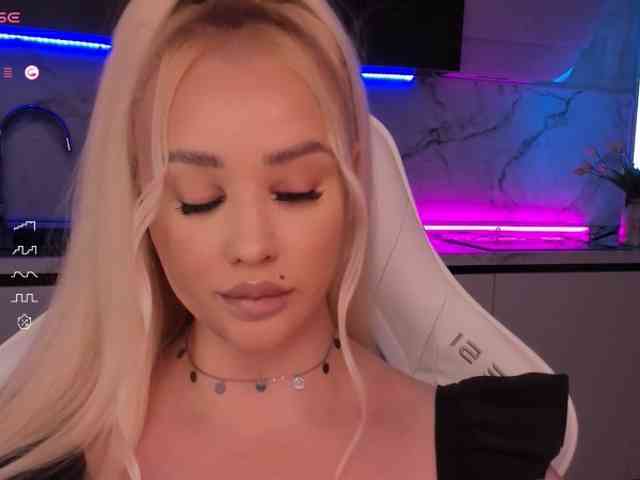 In-your-fucking-mind webcam