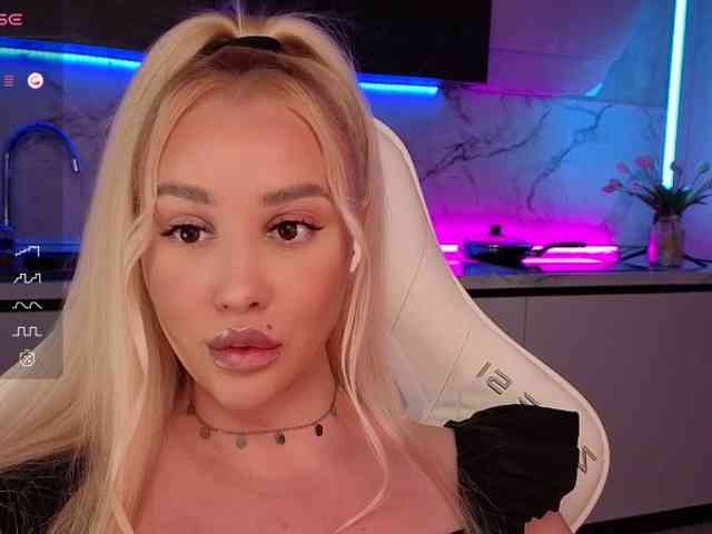 In-your-fucking-mind webcam