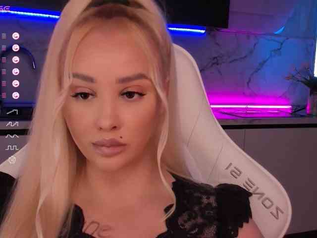 In-your-fucking-mind webcam
