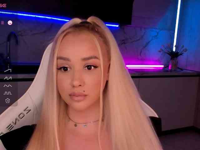 In-your-fucking-mind webcam
