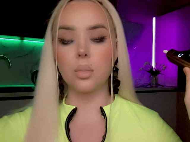 In-your-fucking-mind webcam