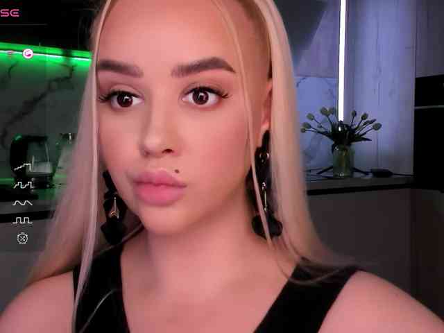 In-your-fucking-mind webcam