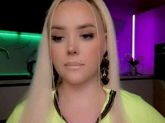 In-your-fucking-mind webcam