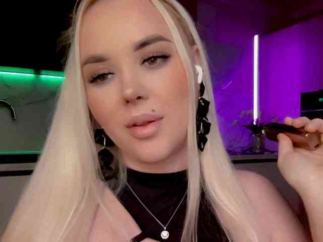 In-your-fucking-mind webcam