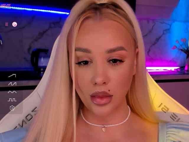 In-your-fucking-mind webcam