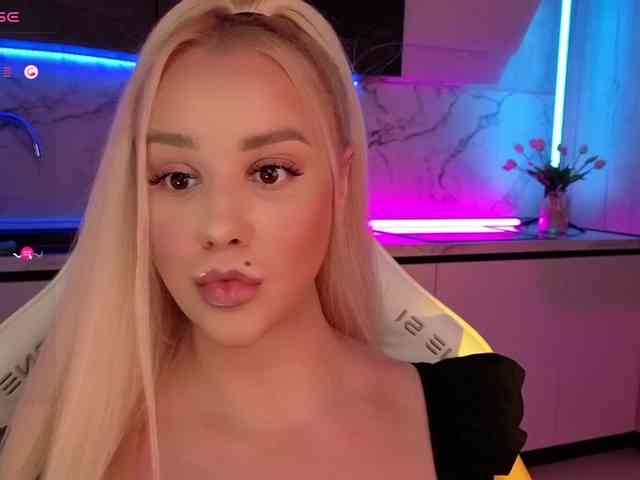 In-your-fucking-mind webcam