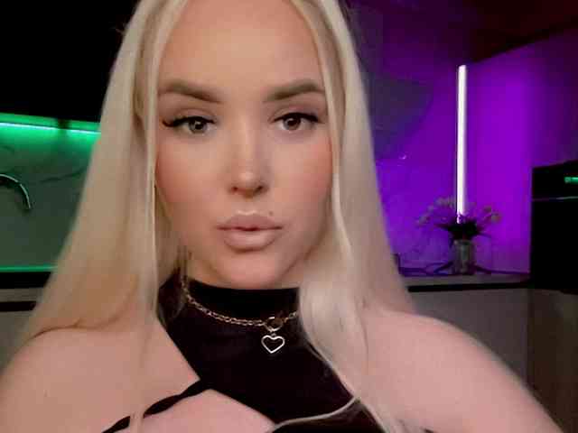 In-your-fucking-mind webcam