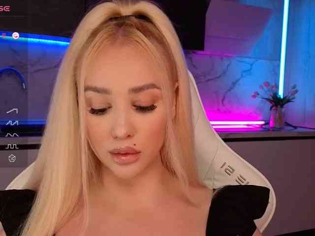 In-your-fucking-mind webcam