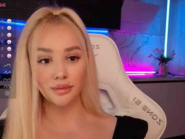 In-your-fucking-mind webcam
