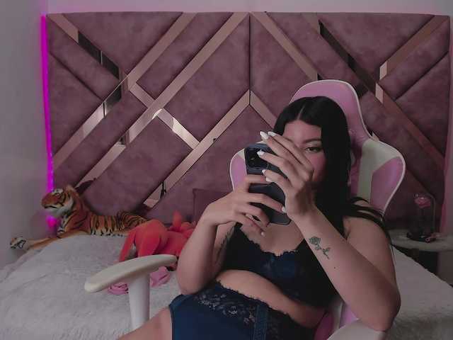 Saori9's BongaCams show and profile